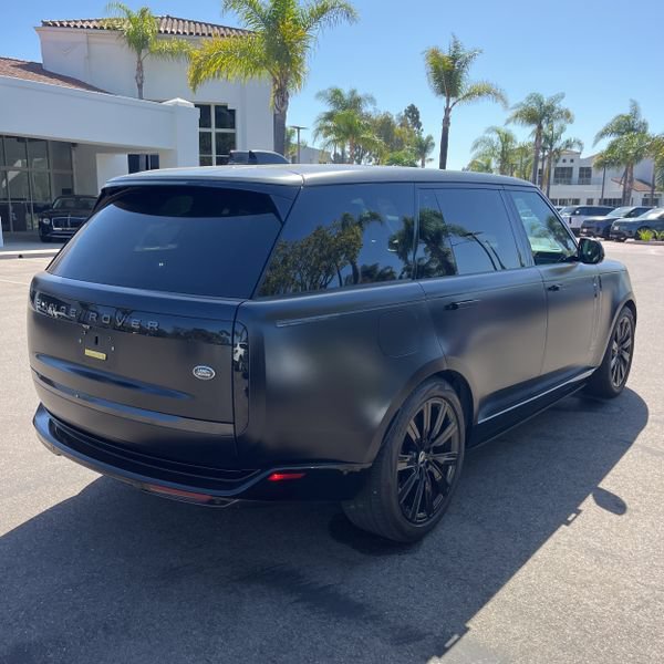 Used 2023 Land Rover Range Rover Long Wheelbase Autobiography AWD/4WD image 2