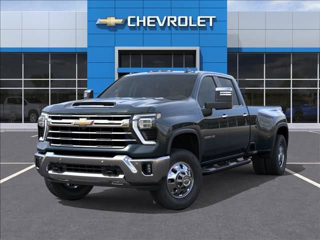 New 2026 Chevrolet Silverado 3500 LTZ AWD/4WD image 6