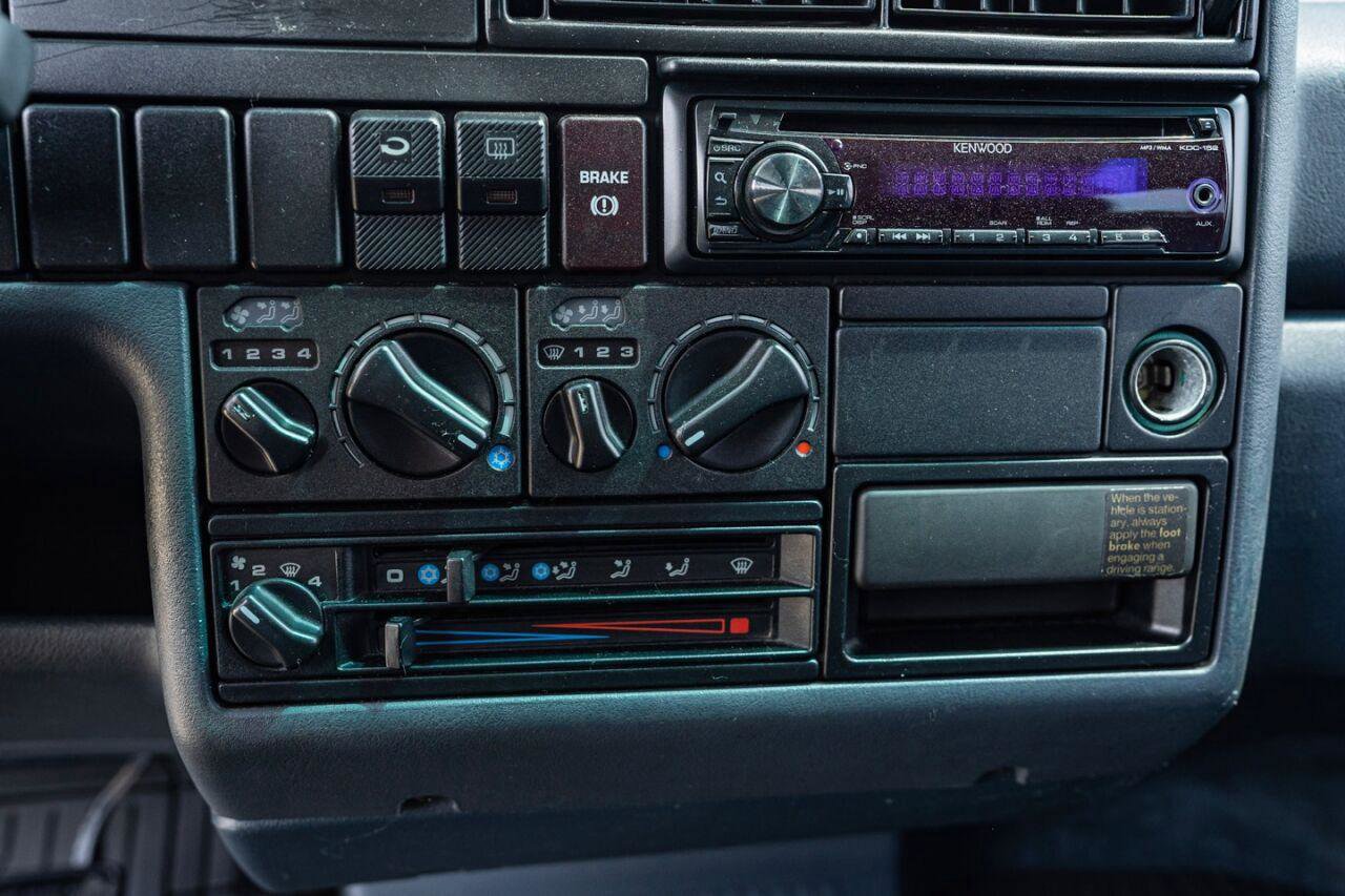 Used 1993 Volkswagen Eurovan GL image 19