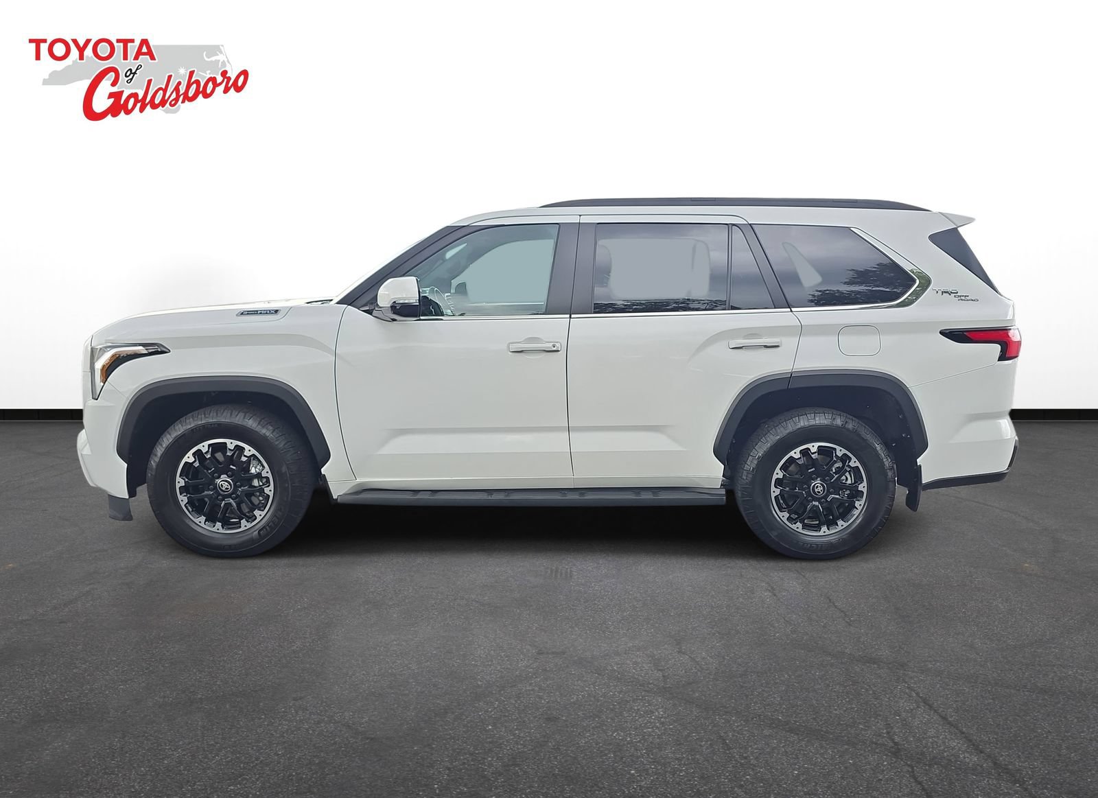 Used 2026 Toyota Sequoia SR5 w/ TRD Off-Road Package AWD/4WD image 8
