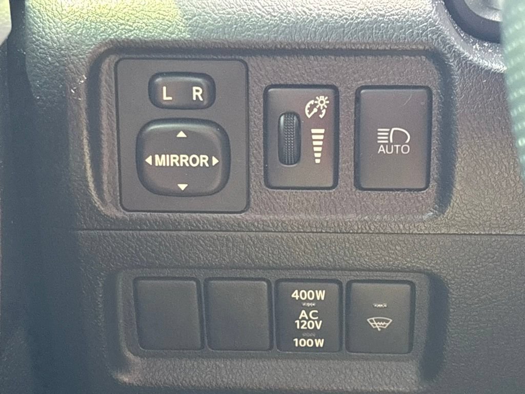 Used 2024 Toyota 4Runner SR5 Premium w/ Moonroof Package AWD/4WD image 25