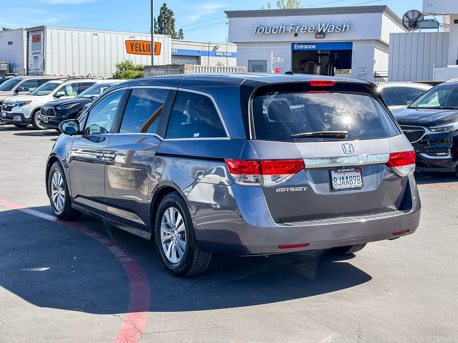 Used 2015 Honda Odyssey EX-L image 2