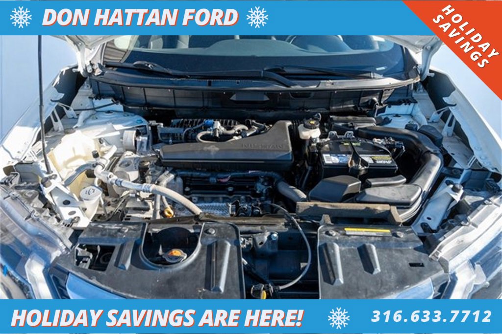 Used 2018 Nissan Rogue SV image 39