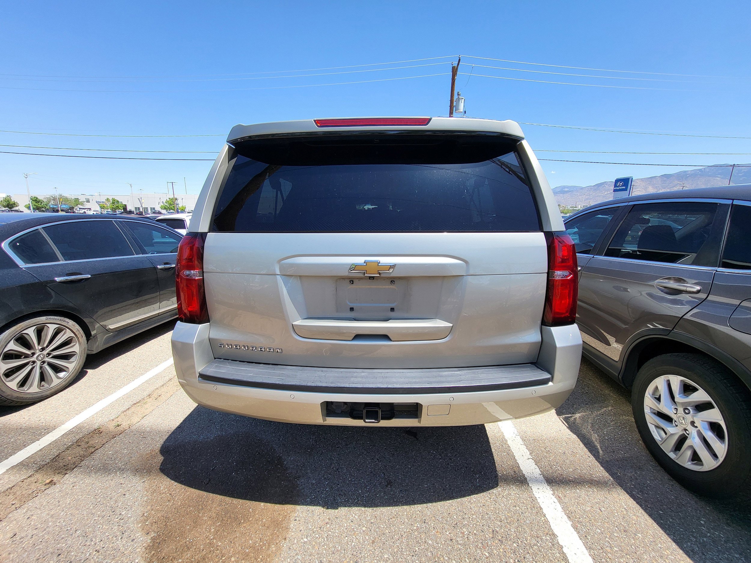 Used 2017 Chevrolet Suburban LT AWD/4WD image 9