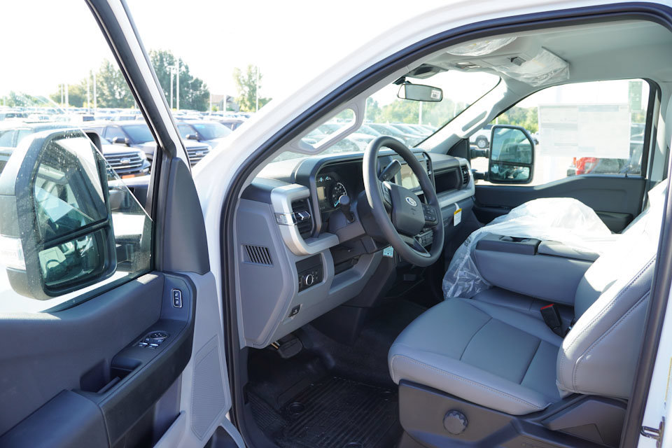 New 2026 Ford F250 XL AWD/4WD image 10