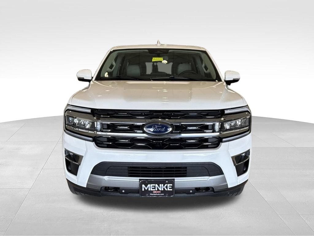 Used 2022 Ford Expedition Max Limited AWD/4WD image 2