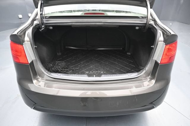 Used 2012 Kia Forte EX w/ Premium Pkg FWD image 9