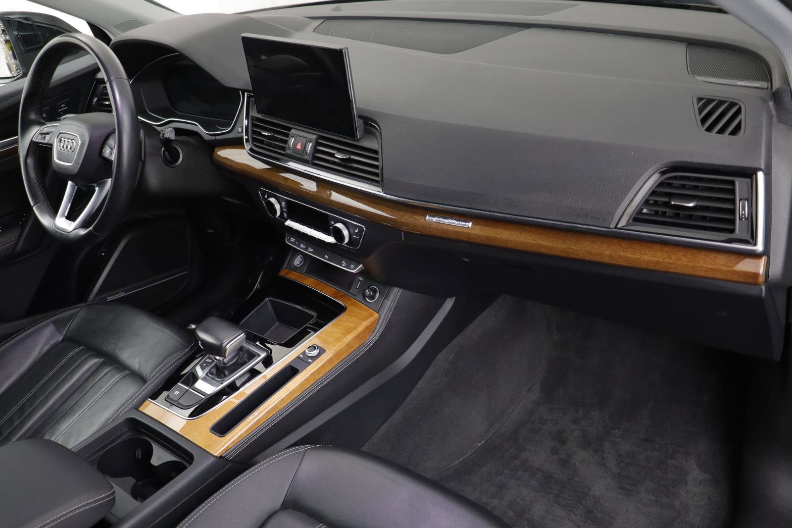 Used 2023 Audi Q5 2.0T Premium Plus w/ Premium Plus Package image 19