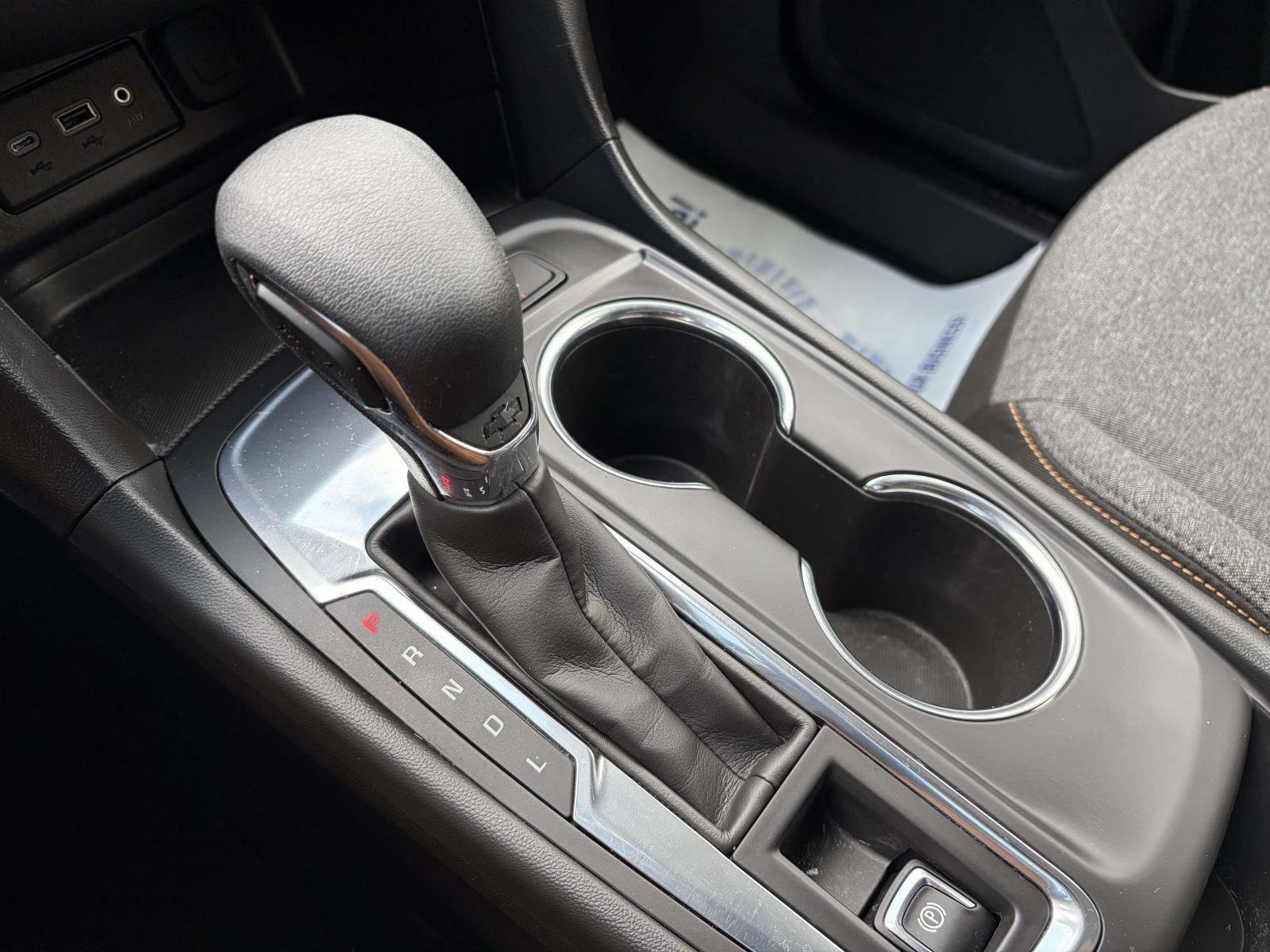 Used 2024 Chevrolet Equinox LT w/ LPO, Floor Liner Package image 14