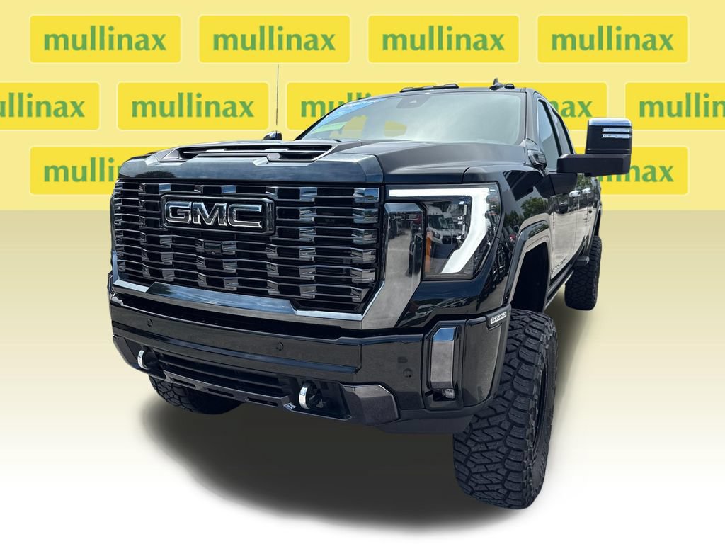 Used 2024 GMC Sierra 3500 Denali Ultimate AWD/4WD image 10