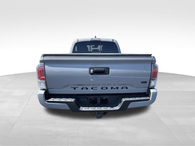 Used 2021 Toyota Tacoma TRD Sport AWD/4WD image 14
