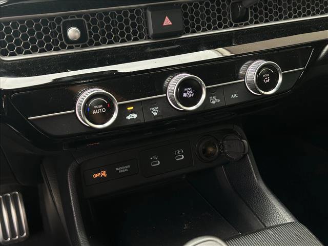 Used 2025 Honda Civic Sport image 15