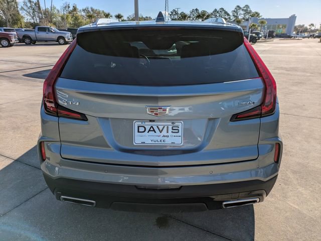 Used 2024 Cadillac XT4 Premium Luxury FWD image 5