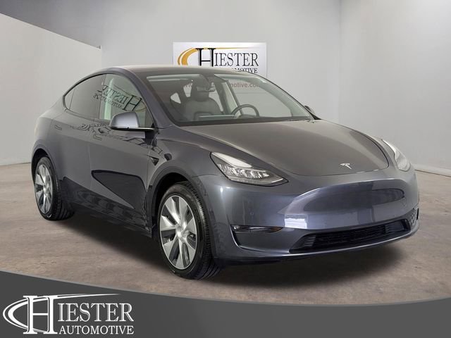 Used 2021 Tesla Model Y Long Range AWD/4WD image 1