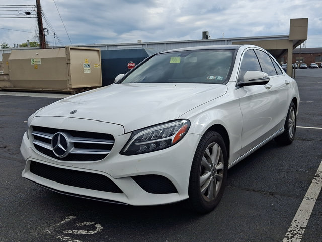Used 2019 Mercedes-Benz C 300 4MATIC Sedan image 3