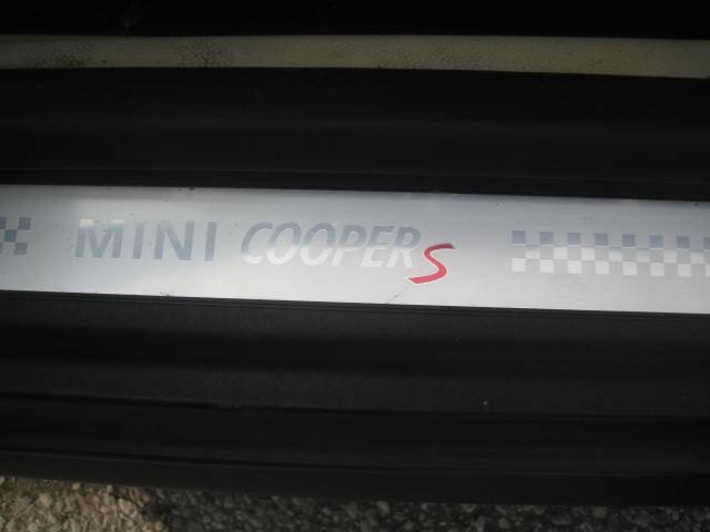 Used 2011 MINI Cooper Clubman S image 23