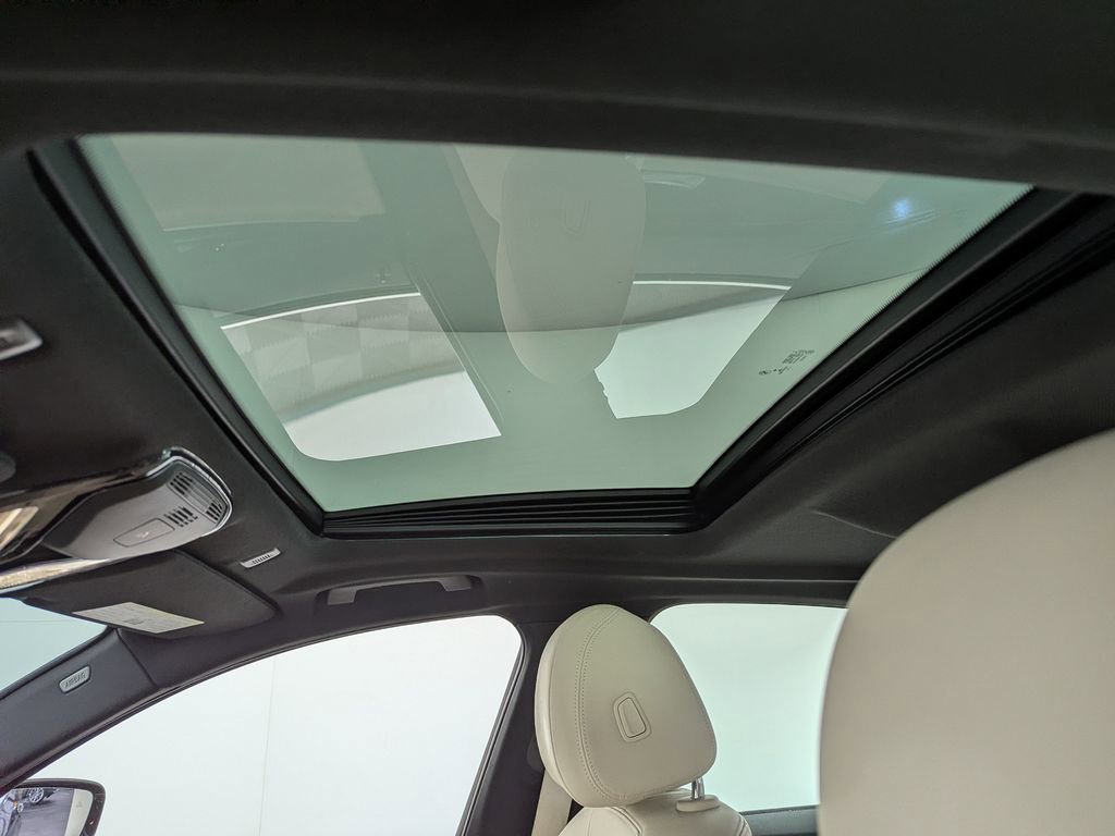 Used 2017 BMW 530i xDrive image 13