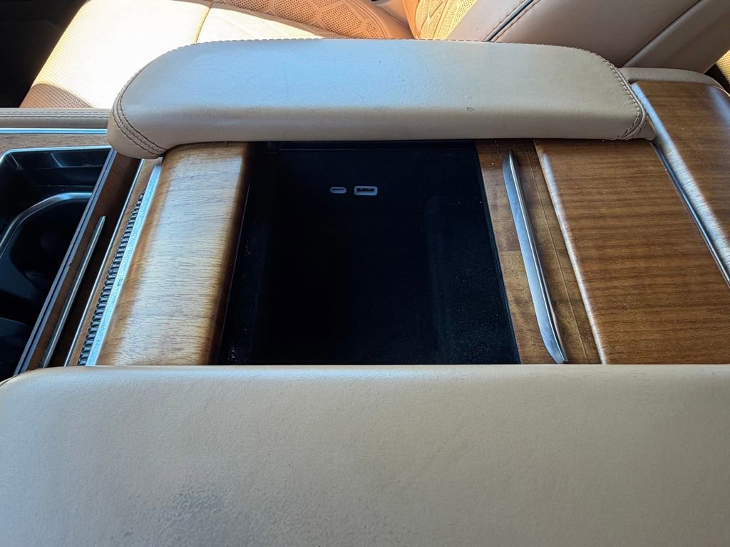 Certified 2025 Jeep Grand Wagoneer L Series III w/ Rear Seat Video Group 1 image 29