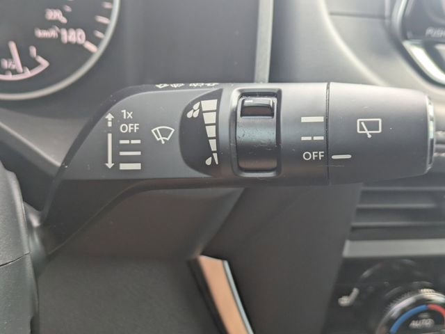 Used 2024 Nissan Rogue SV w/ SV Premium Package FWD image 28