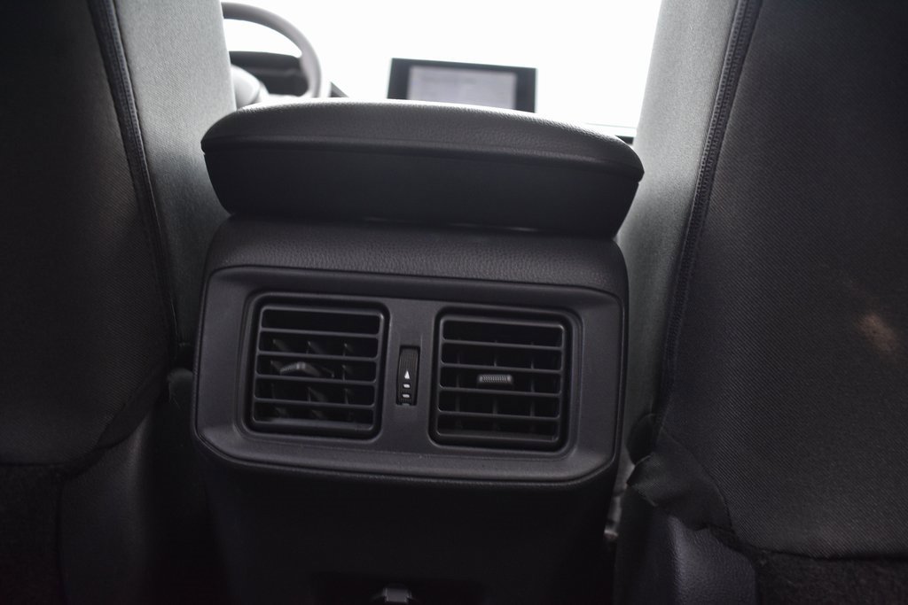 Used 2025 Toyota RAV4 LE image 31