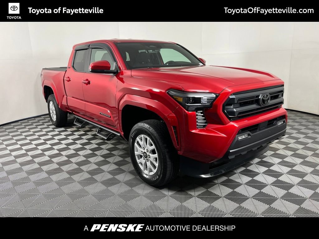 Used 2025 Toyota Tacoma SR5 AWD/4WD image 6