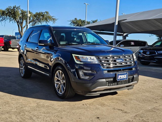 Used 2017 Ford Explorer Limited image 3