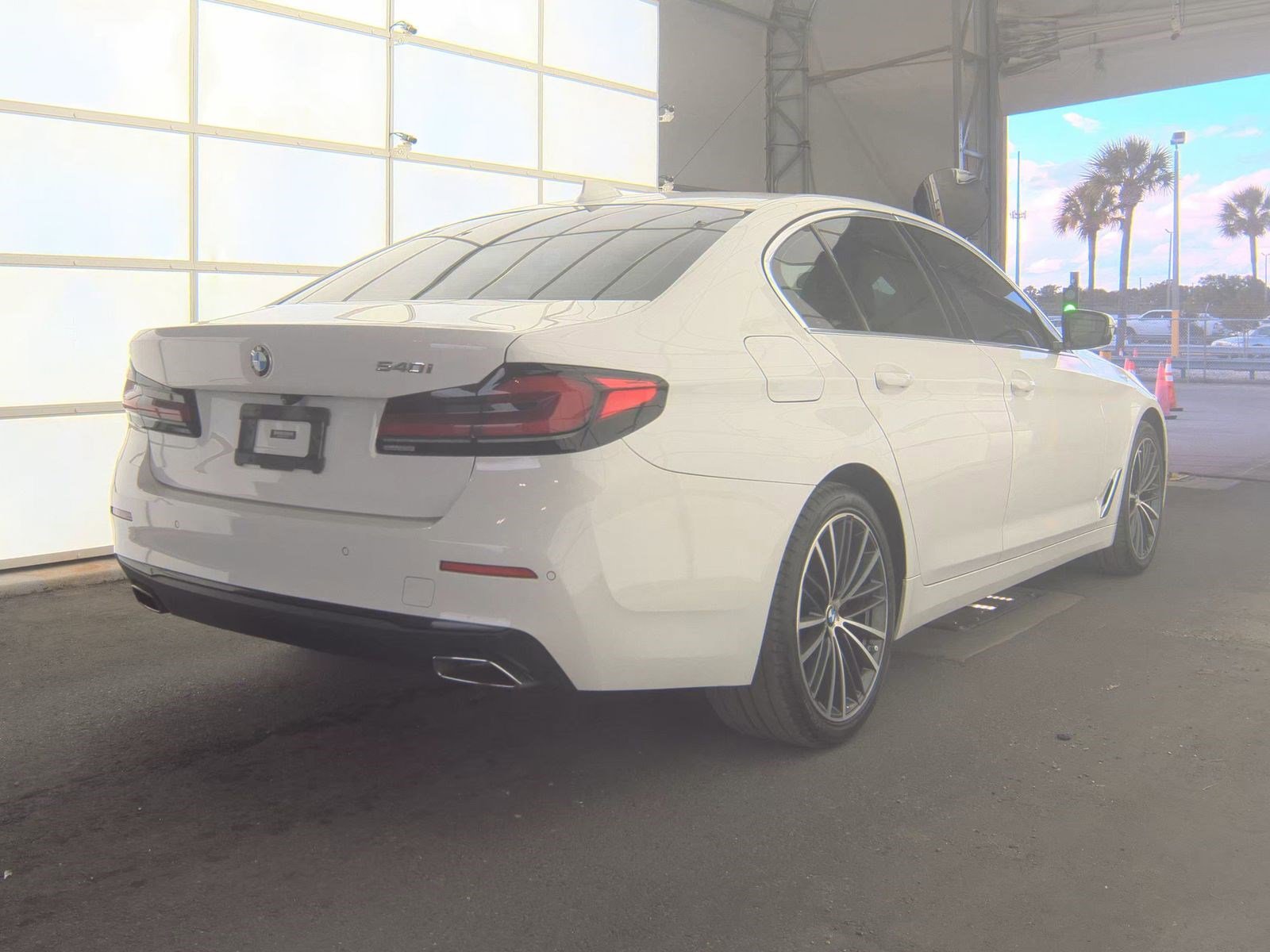 Used 2021 BMW 540i w/ Convenience Package RWD image 6