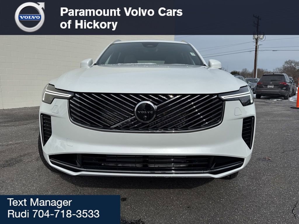 New 2026 Volvo XC90 T8 Ultra w/ Lounge Package image 2