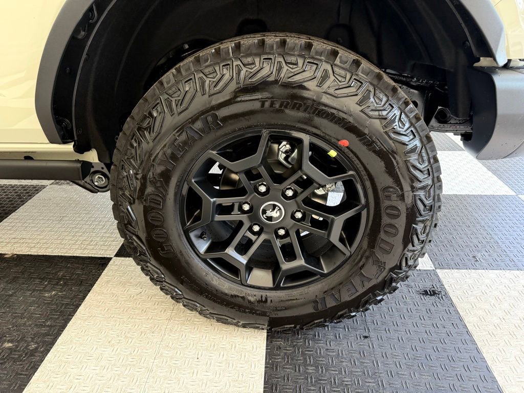 New 2026 Ford Bronco Badlands AWD/4WD image 12