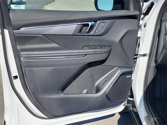 New 2026 Buick Enclave Sport Touring w/ Super Cruise Package image 11