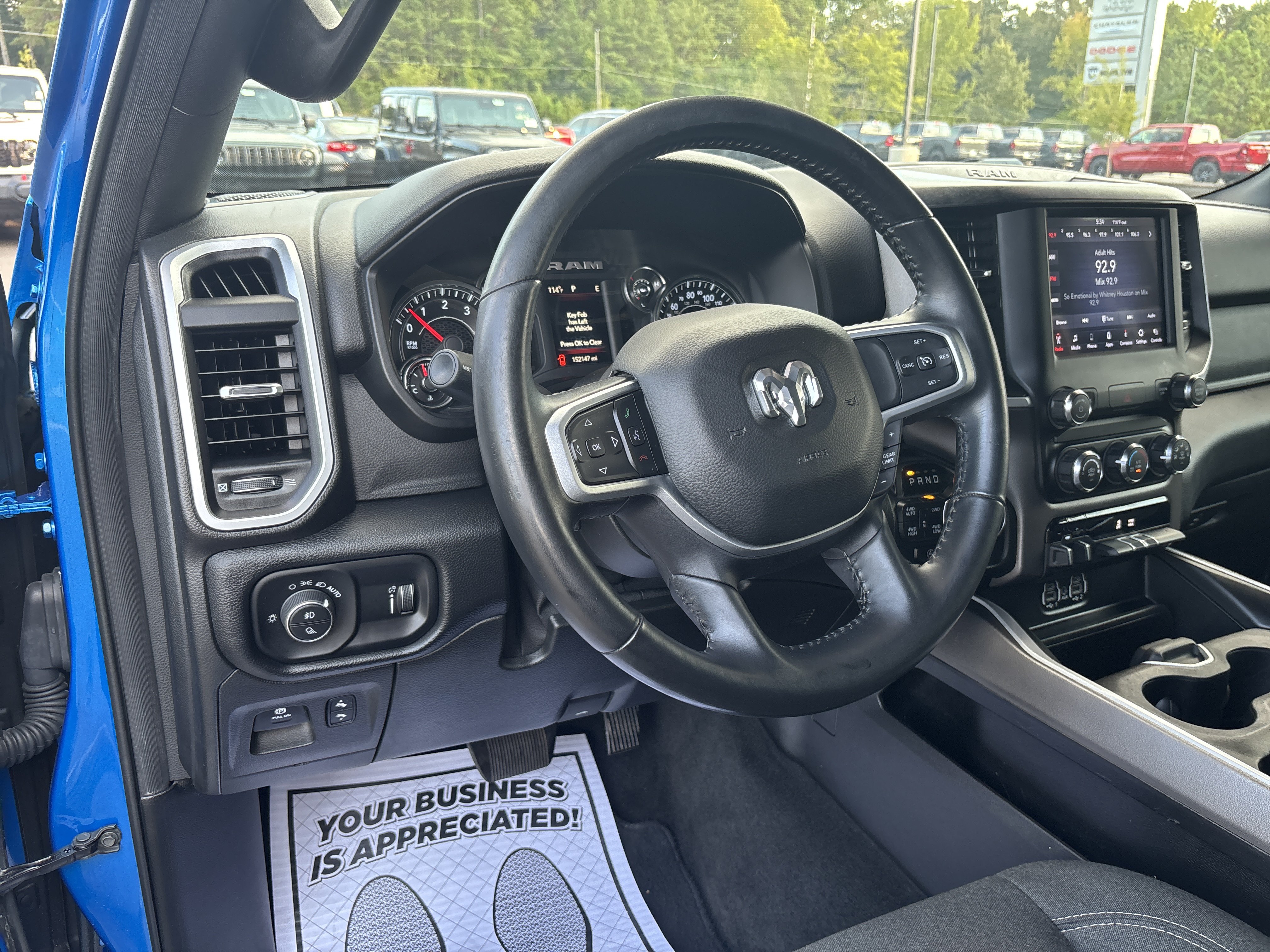 Used 2020 RAM 1500 Big Horn AWD/4WD image 13