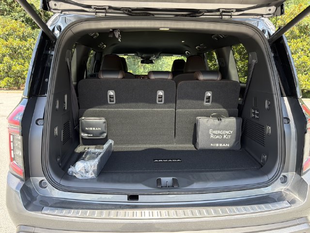 New 2026 Nissan Armada SL w/ Captain's Chari Seat Package AWD/4WD image 21