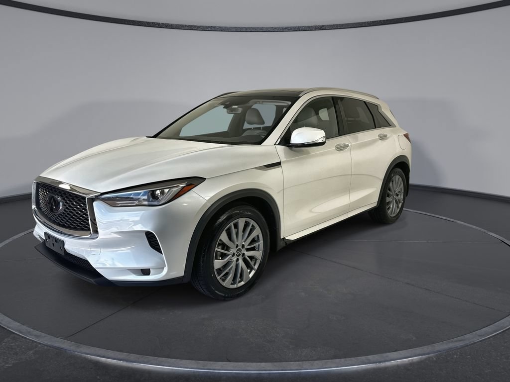 Used 2023 INFINITI QX50 Luxe AWD/4WD image 4