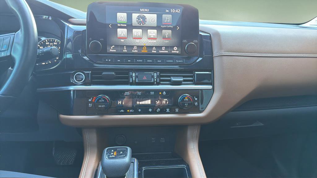 Certified 2022 Nissan Pathfinder Platinum w/ Lighting Package (N93) image 8