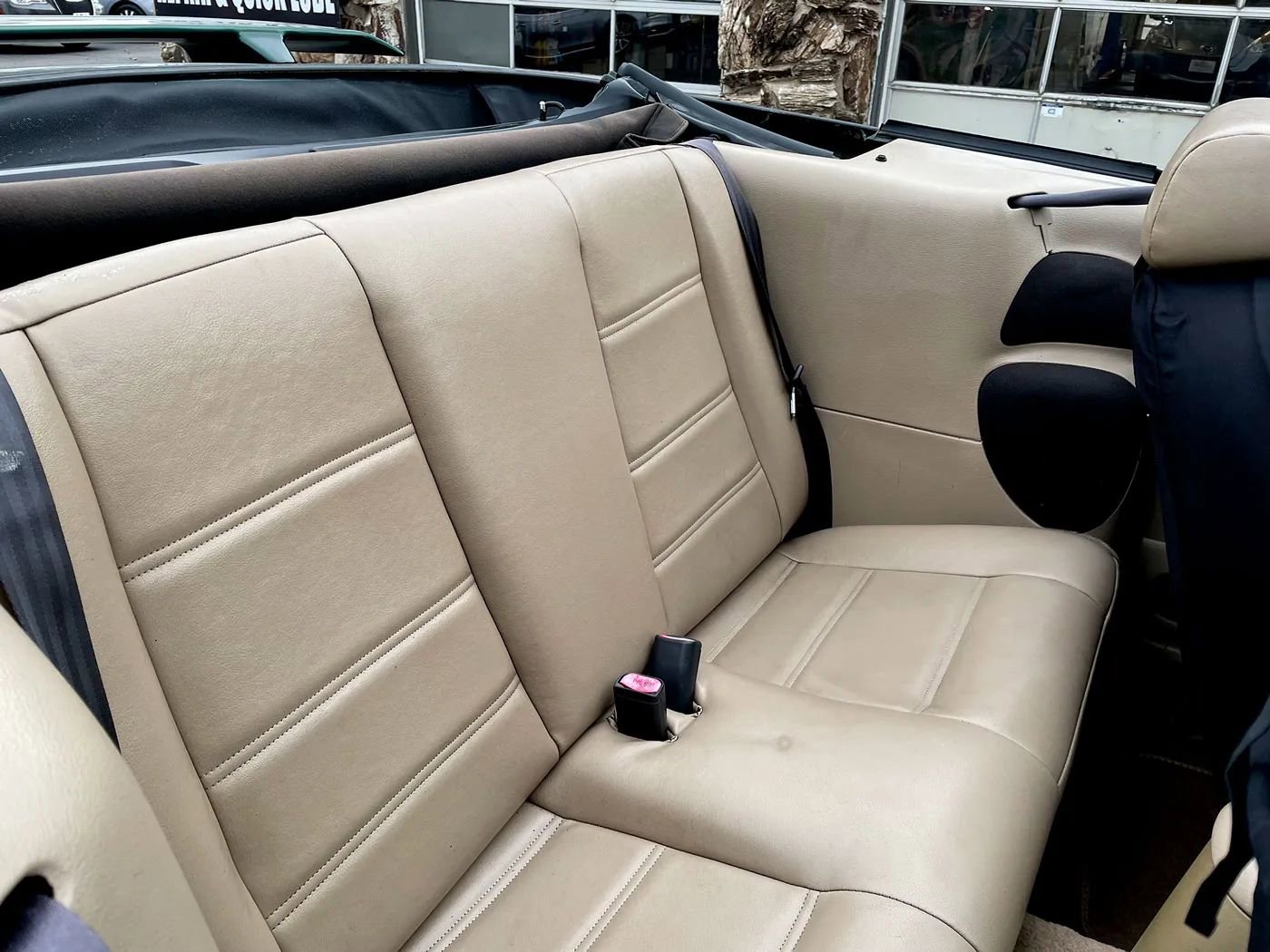 Used 2001 Ford Mustang Premium image 19