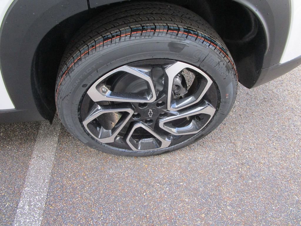New 2026 Chevrolet Trax RS image 9