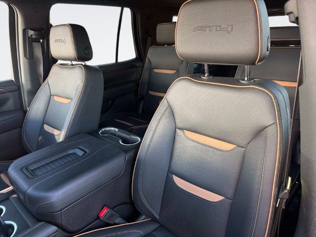 Used 2023 GMC Yukon AT4 w/ AT4 Premium Plus Package AWD/4WD image 27