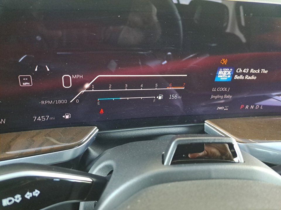 Certified 2026 Cadillac Escalade ESV Platinum Sport w/ LPO, ONYX Package image 29