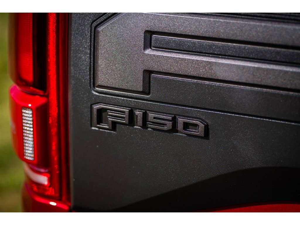 Used 2019 Ford F150 Raptor w/ Equipment Group 802A Luxury image 13