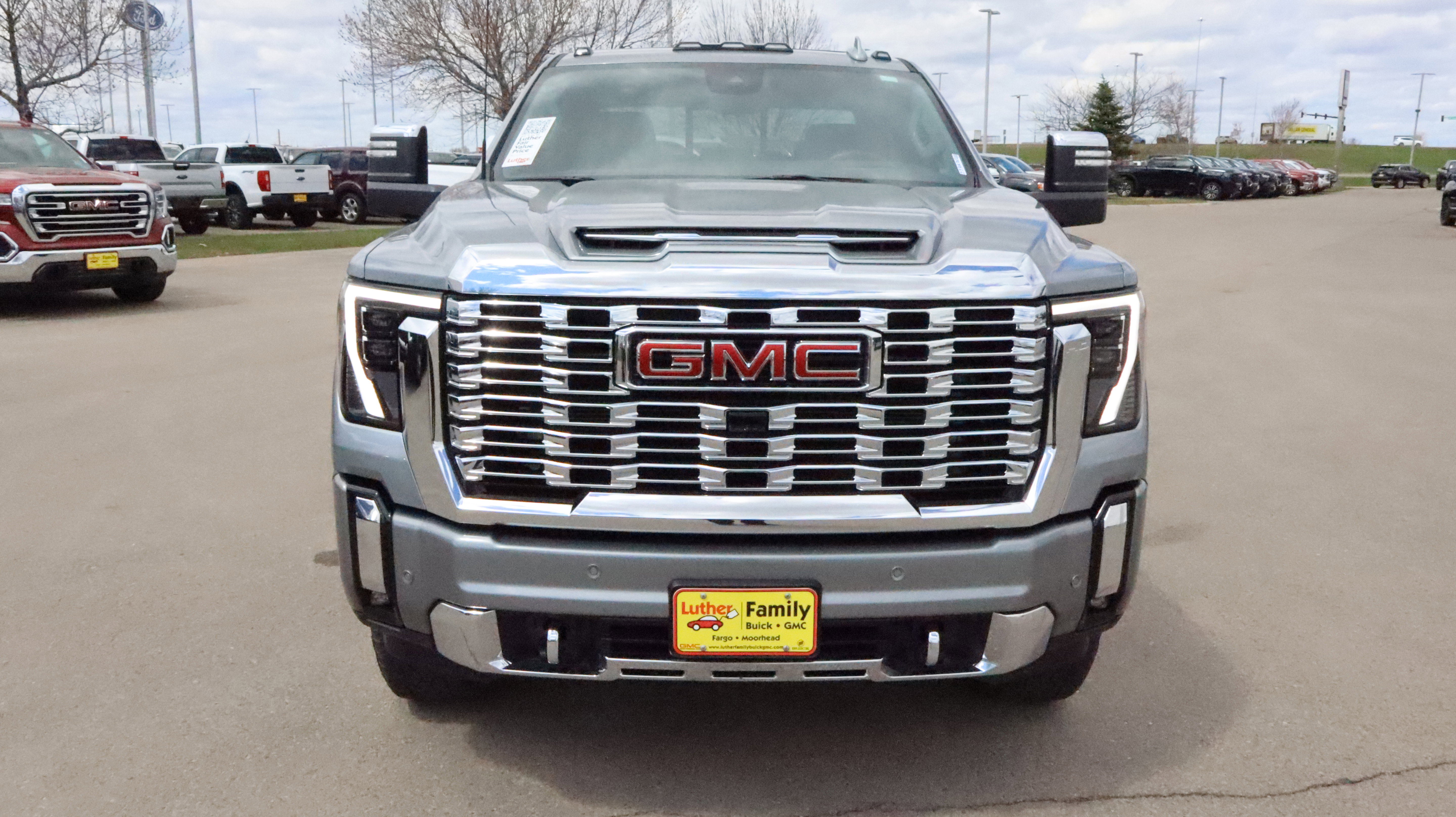 Used 2024 GMC Sierra 2500 Denali w/ Denali Reserve Package AWD/4WD video 2