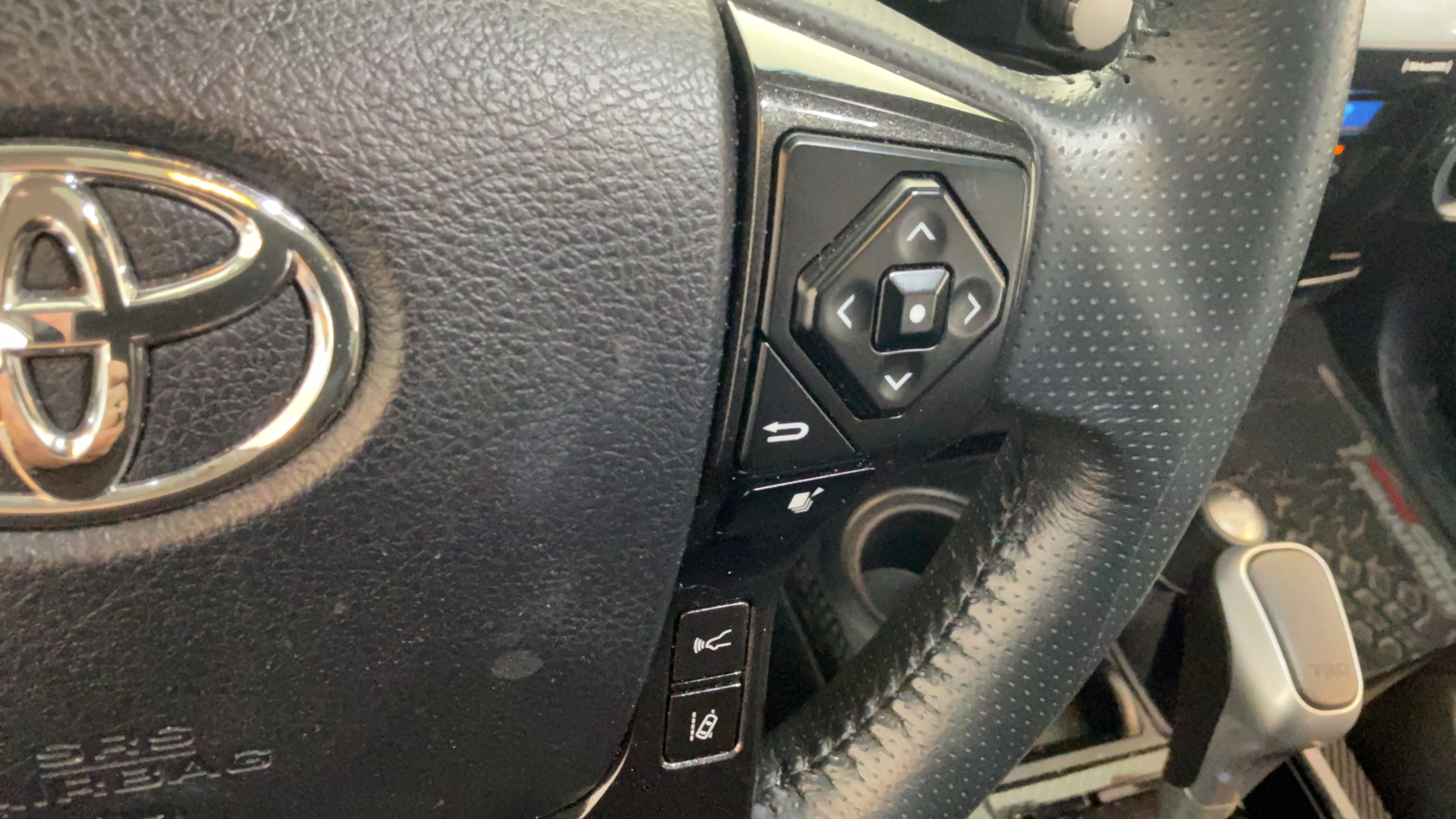 Certified 2022 Toyota 4Runner TRD Pro AWD/4WD image 16