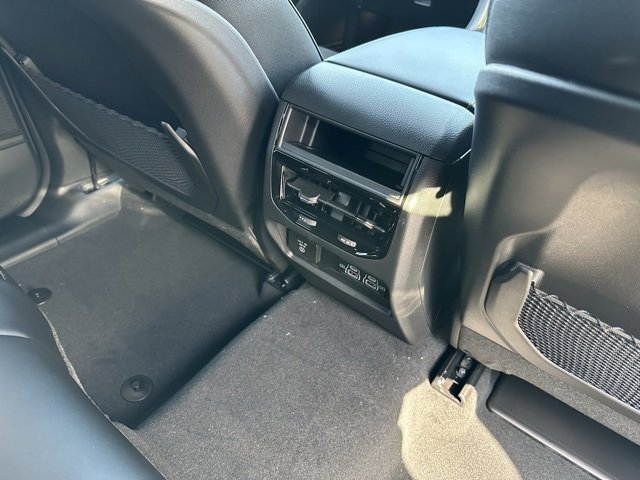 New 2025 Jeep Grand Cherokee Altitude image 21