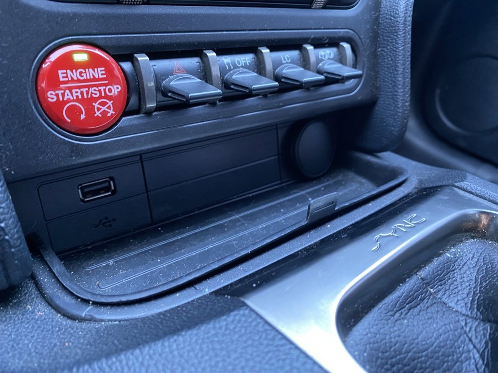 Used 2018 Ford Mustang Shelby GT350 w/ Convenience Package image 24