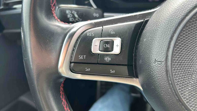 Used 2019 Volkswagen Jetta GLI image 24