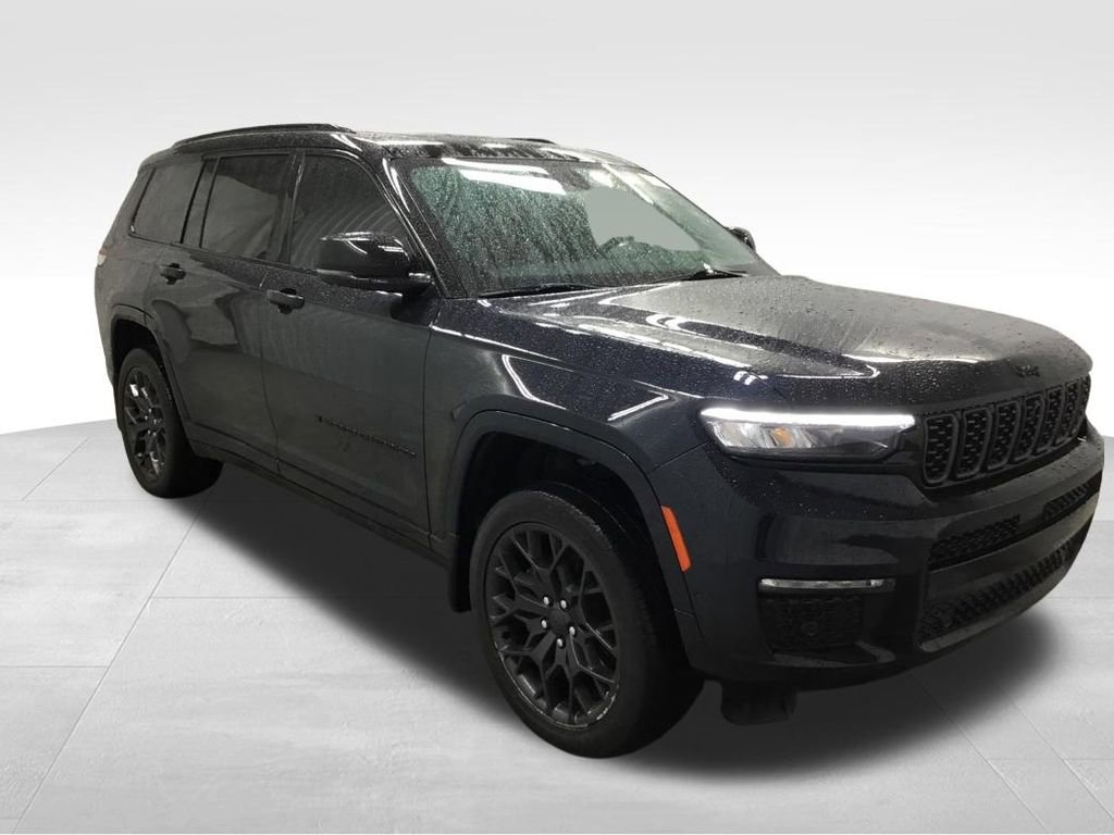 Used 2023 Jeep Grand Cherokee L Summit image 4