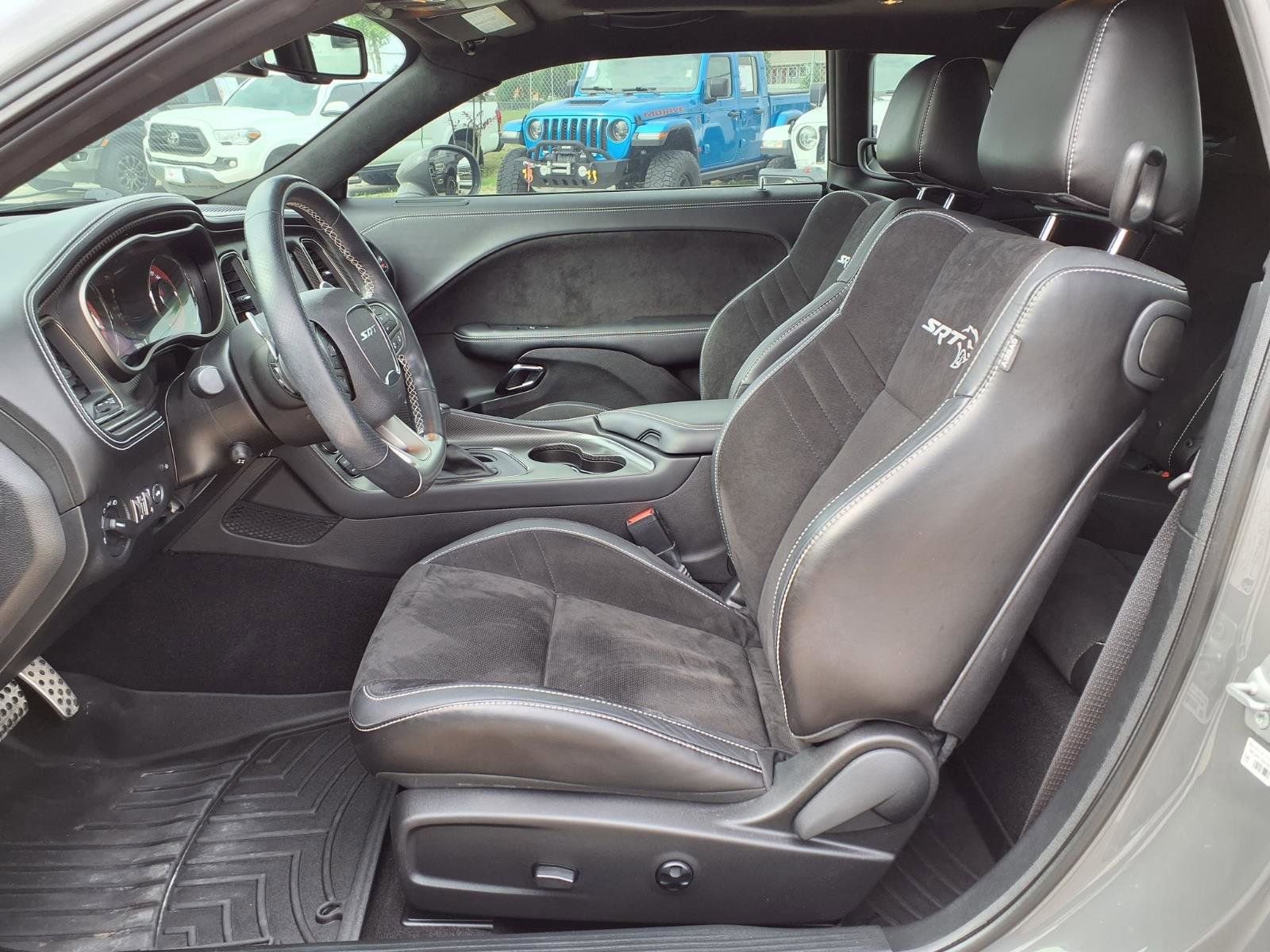 Used 2023 Dodge Challenger SRT Hellcat RWD image 20