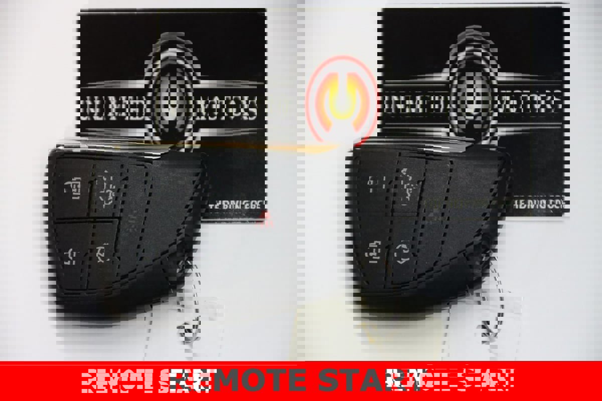 Used 2023 GMC Sierra 1500 SLT w/ SLT Convenience Package image 4