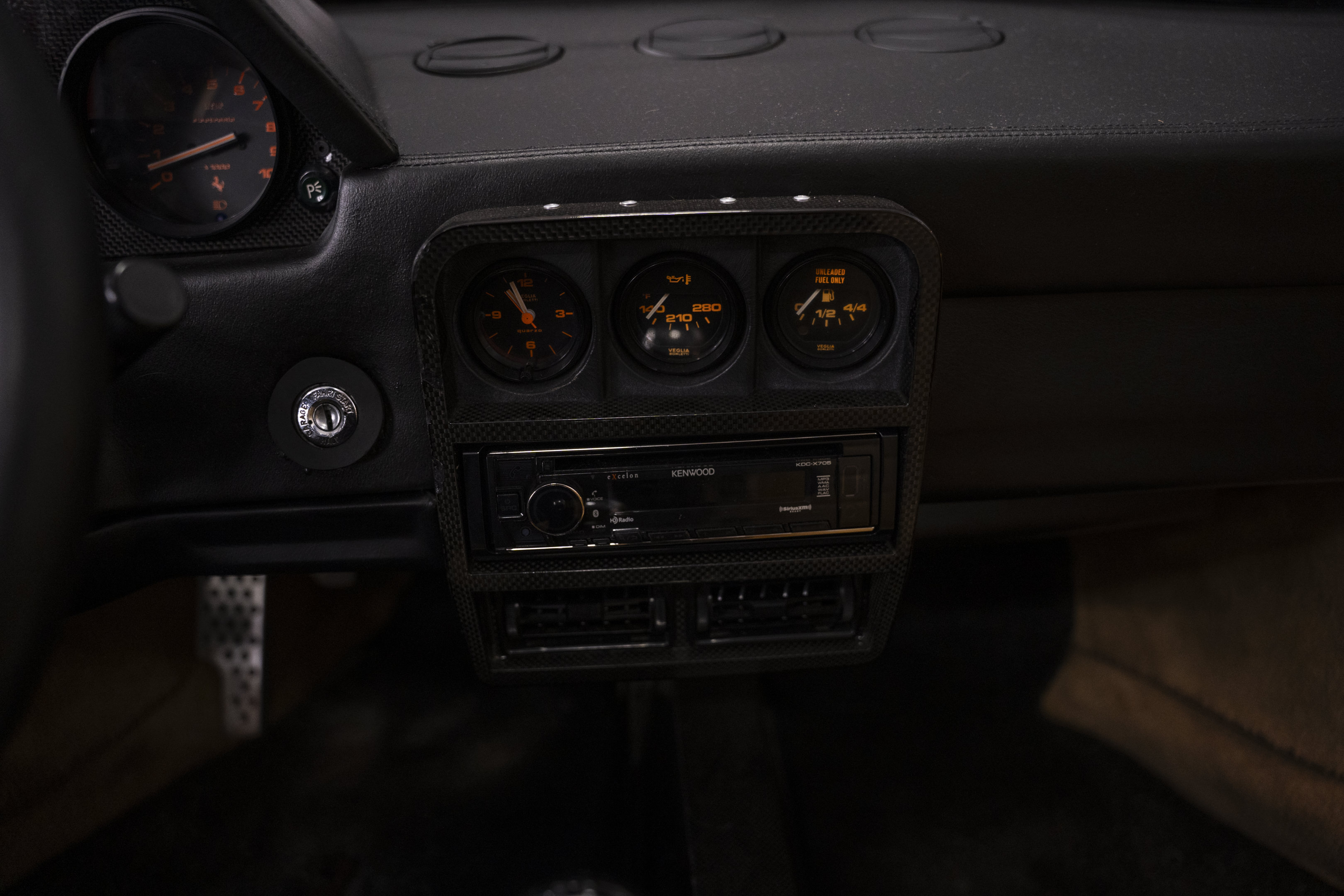 Used 1988 Ferrari 328 GTS RWD image 40