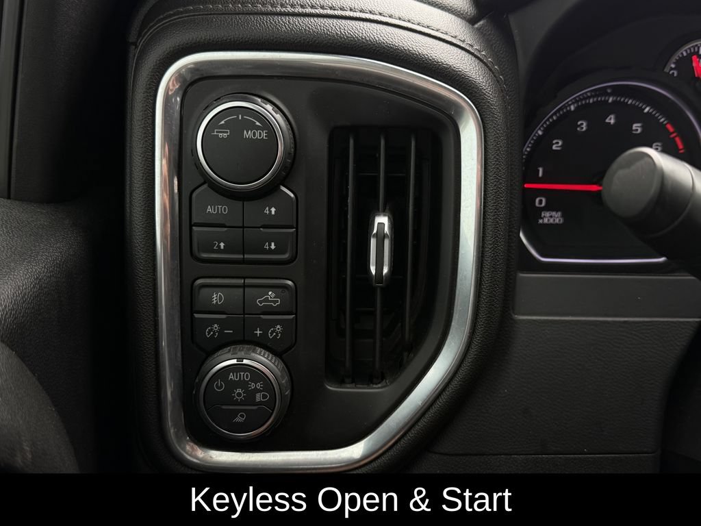 Used 2021 Chevrolet Silverado 2500 LTZ w/ LTZ Plus Package AWD/4WD image 27