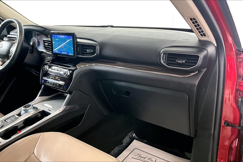 Used 2023 Ford Explorer Limited image 16